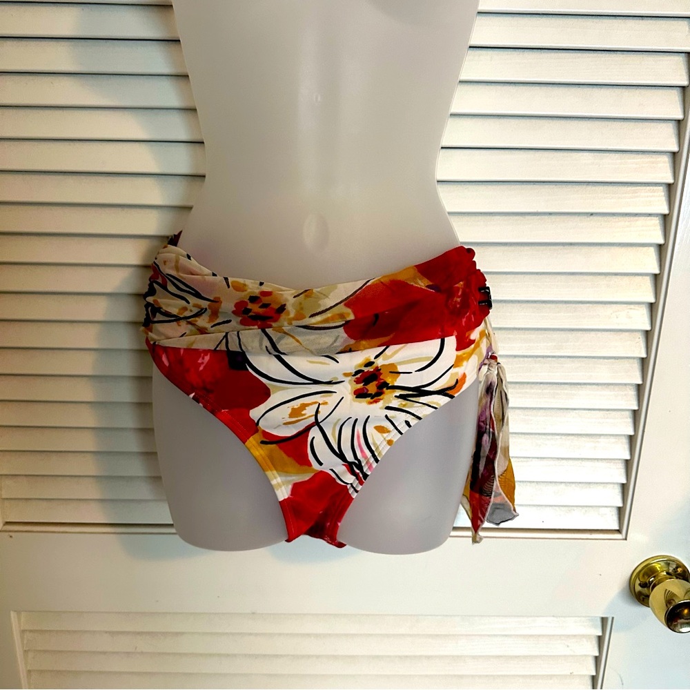 Be Creative - bikini bottom - size large